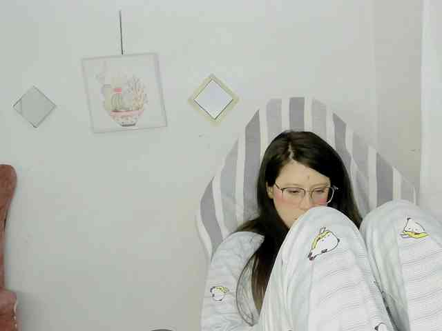 ZooeyBelair webcam