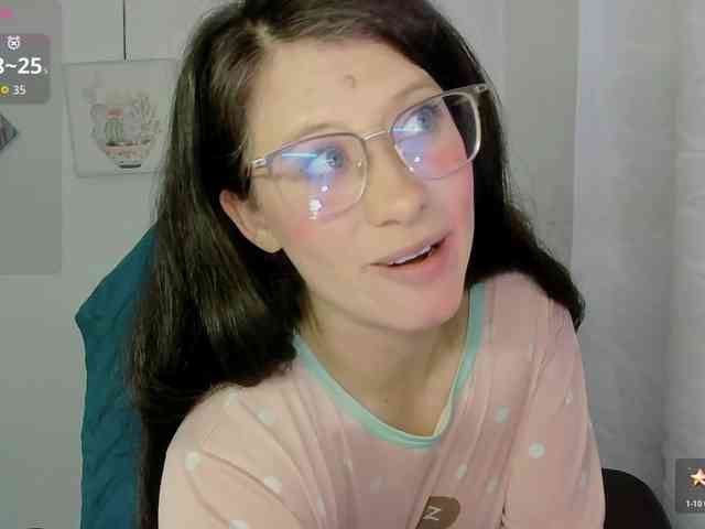 ZooeyBelair webcam