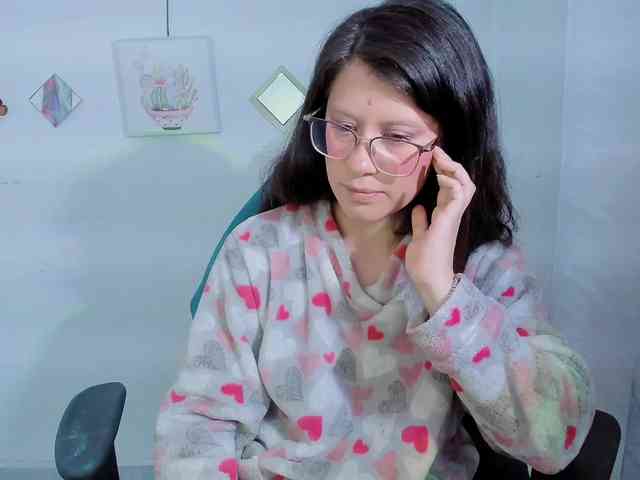 ZooeyBelair webcam