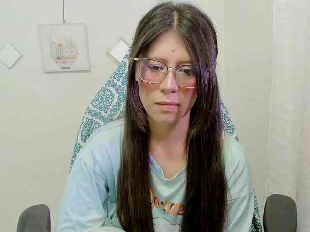 ZooeyBelair webcam