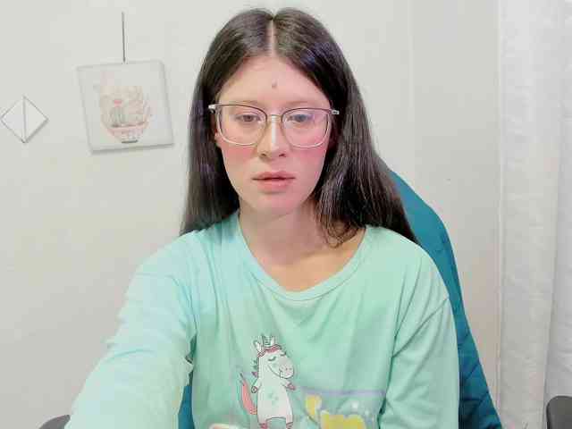 ZooeyBelair webcam