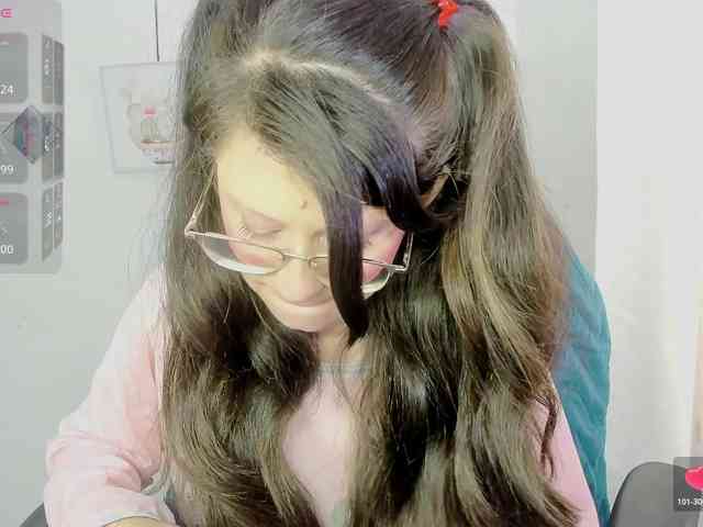 ZooeyBelair webcam