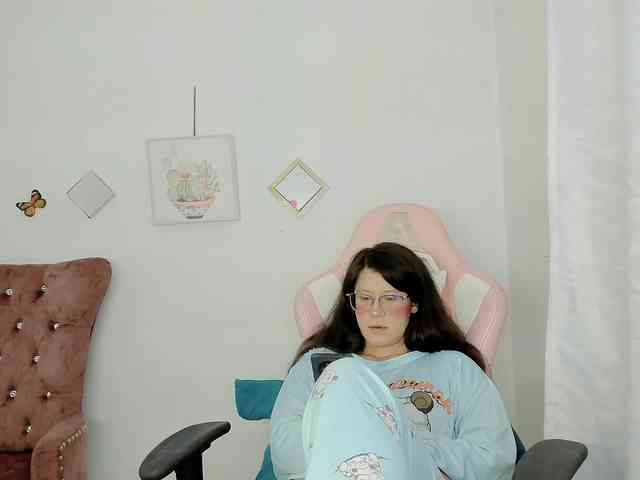 ZooeyBelair webcam