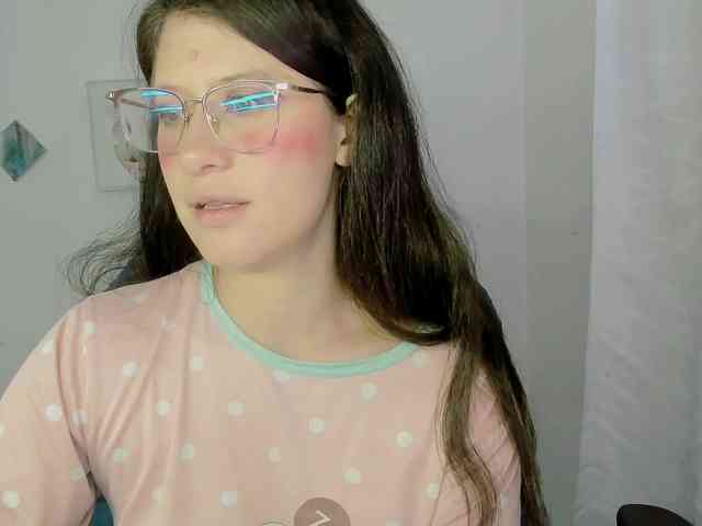 ZooeyBelair webcam