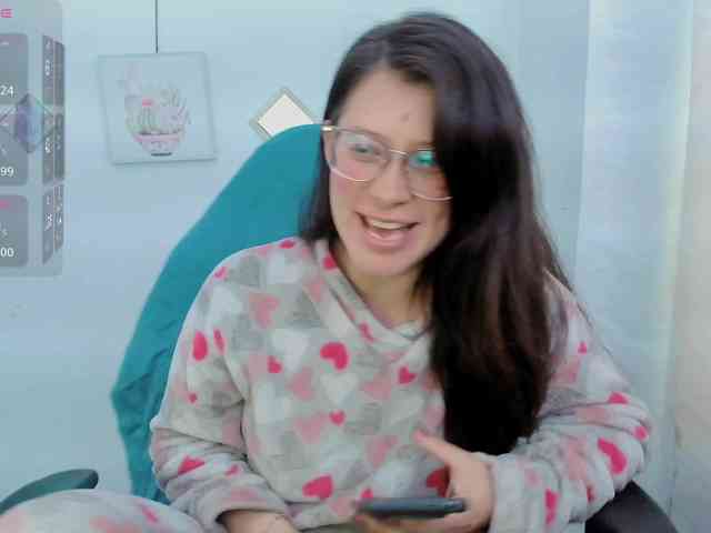 ZooeyBelair webcam