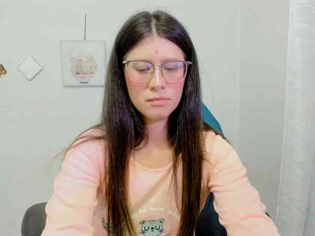 ZooeyBelair webcam