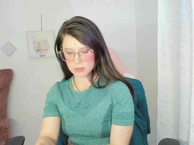 ZooeyBelair webcam