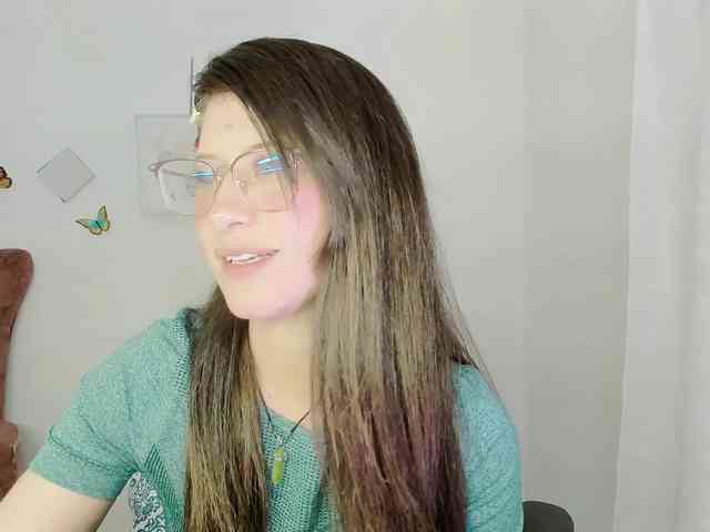 ZooeyBelair webcam
