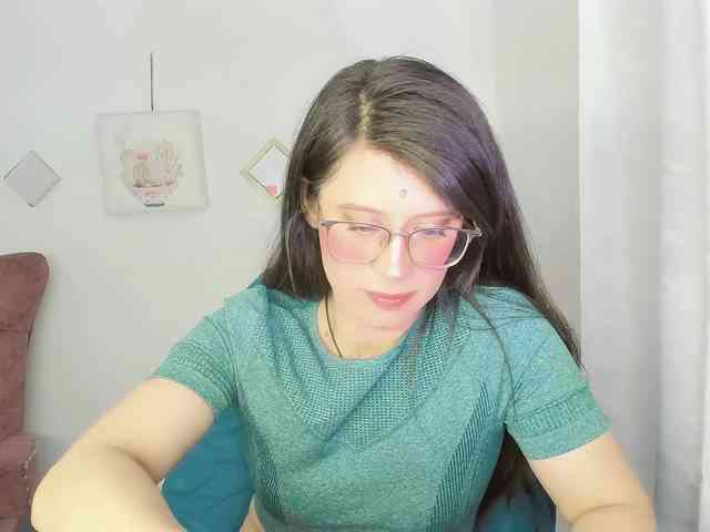 ZooeyBelair webcam