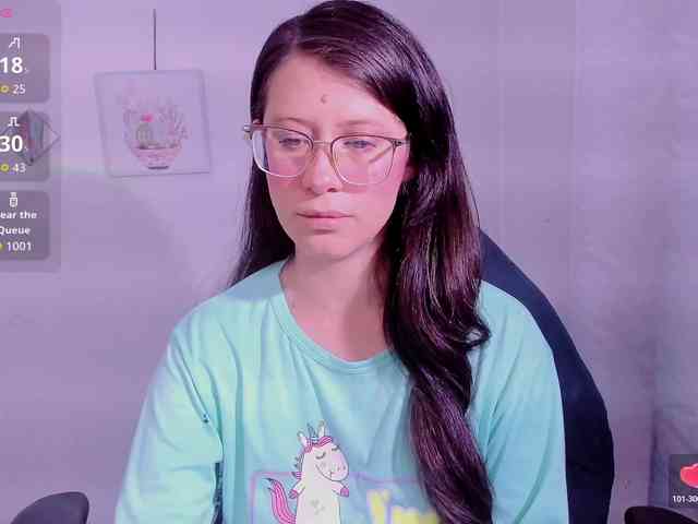 ZooeyBelair webcam
