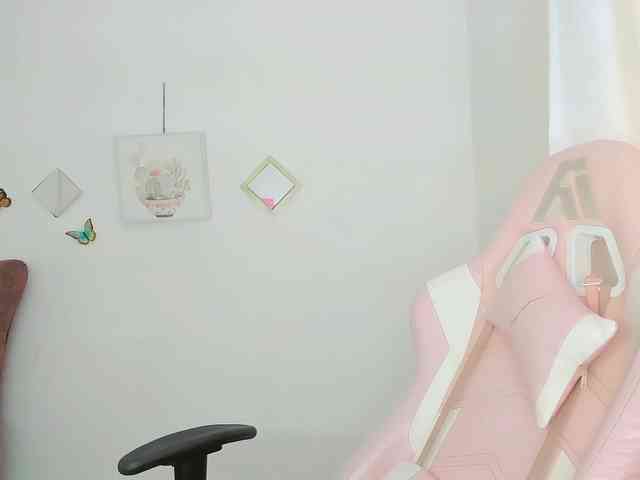 ZooeyBelair webcam