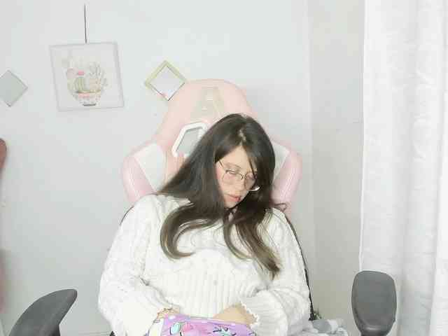 ZooeyBelair webcam