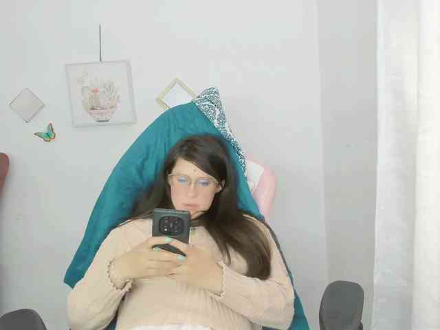 ZooeyBelair webcam