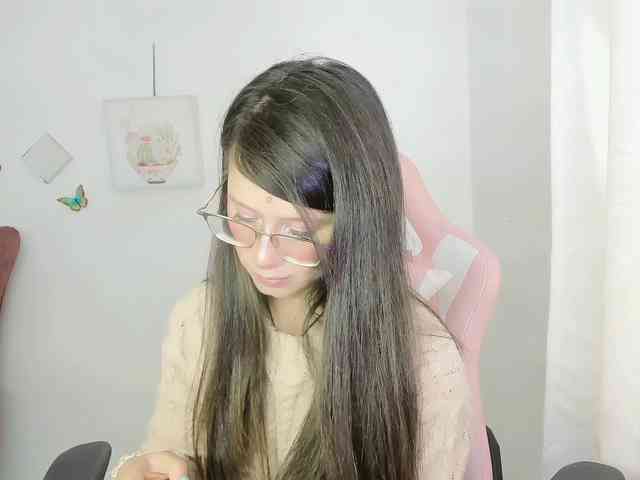 ZooeyBelair webcam