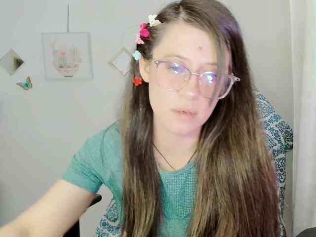 ZooeyBelair webcam