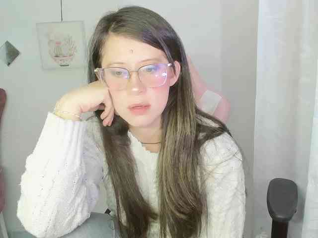 ZooeyBelair webcam