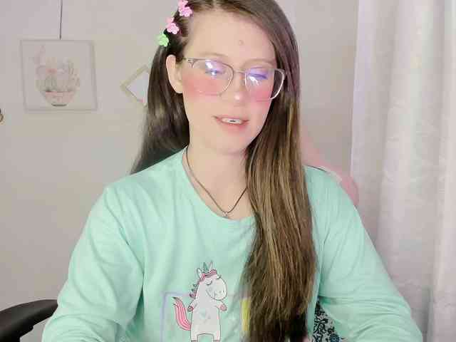 ZooeyBelair webcam