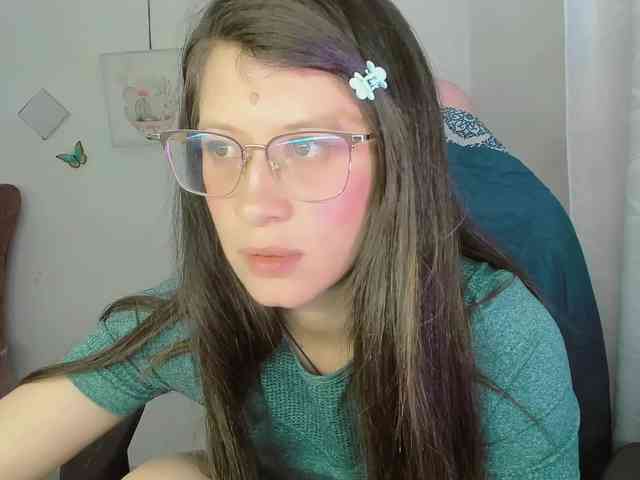 ZooeyBelair webcam