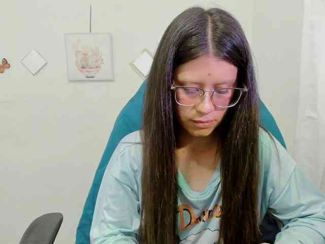 ZooeyBelair