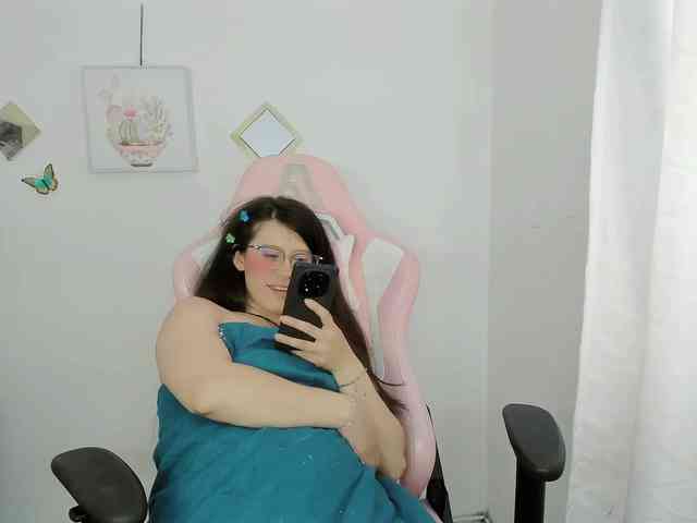 ZooeyBelair webcam