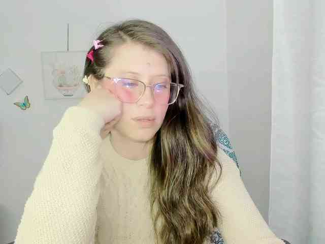 ZooeyBelair webcam