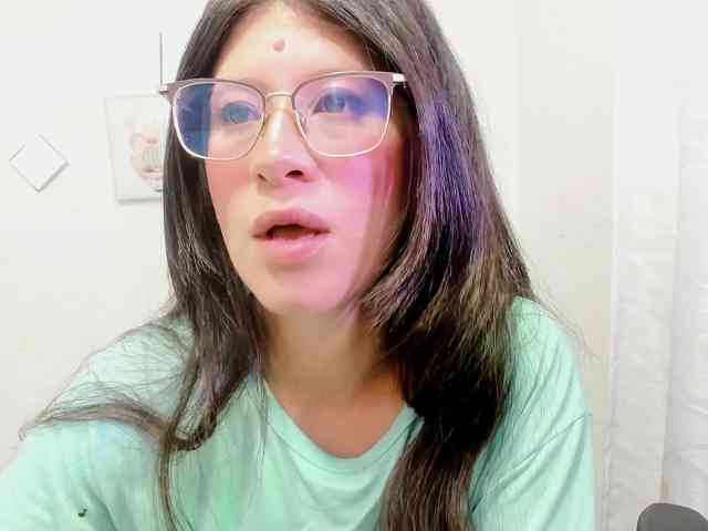 ZooeyBelair webcam