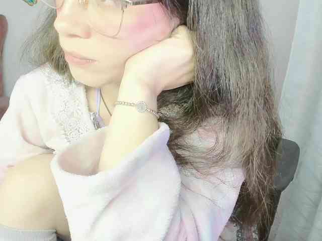 ZooeyBelair Live Webcam on BongaCams