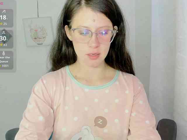 ZooeyBelair webcam