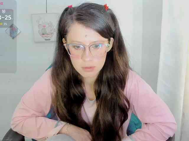 ZooeyBelair webcam