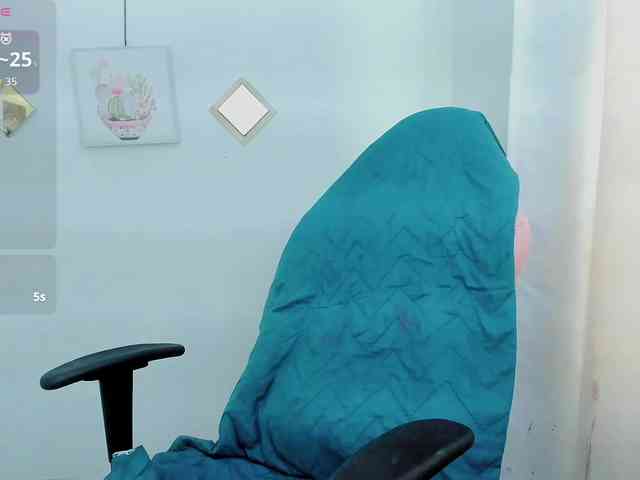 ZooeyBelair webcam