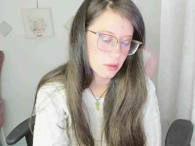 ZooeyBelair webcam