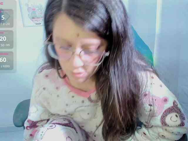 ZooeyBelair webcam