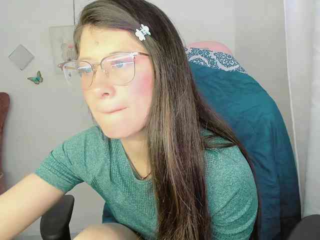 ZooeyBelair webcam