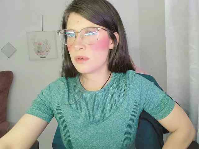 ZooeyBelair webcam