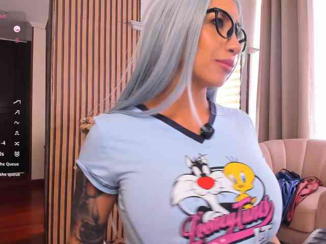 Milanna-smirnov webcam