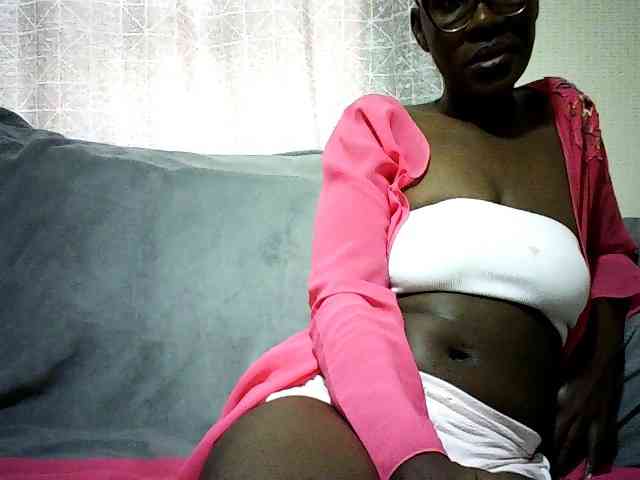Pierra77 webcam