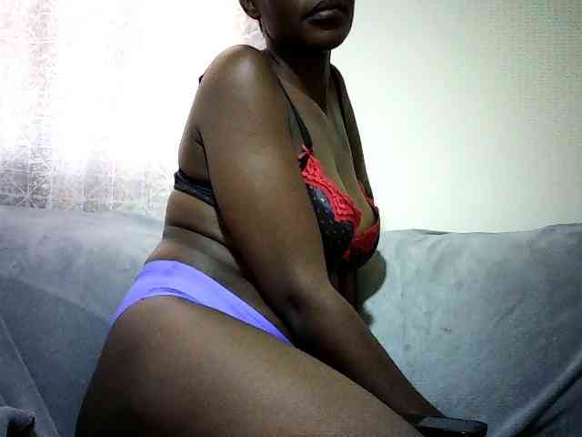 Pierra77 webcam