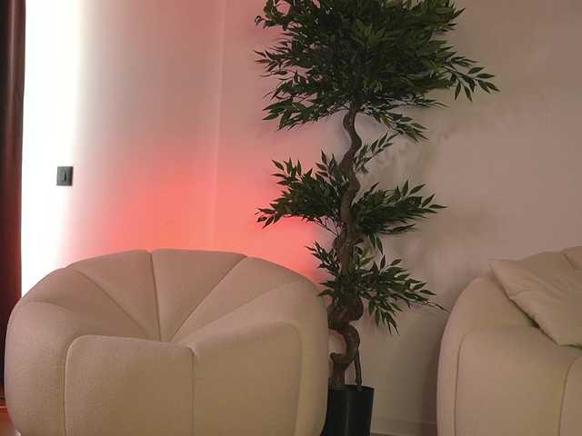 ellacandy live cam on BongaCams