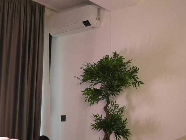 ellacandy live cam on BongaCams