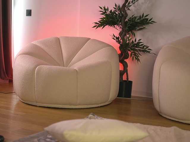 ellacandy live cam on BongaCams
