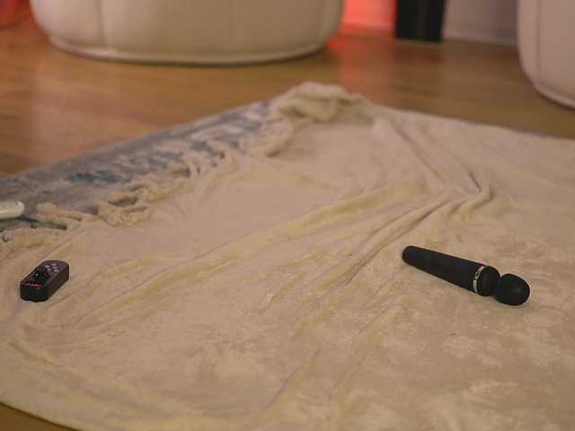 ellacandy live cam on BongaCams