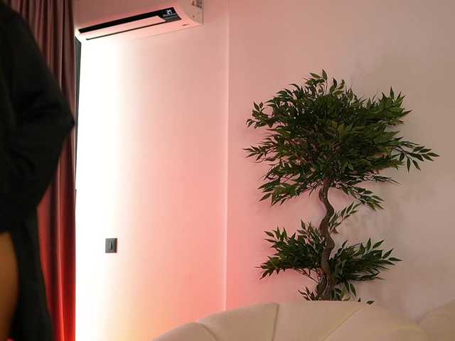 SashaPariss live webcam show