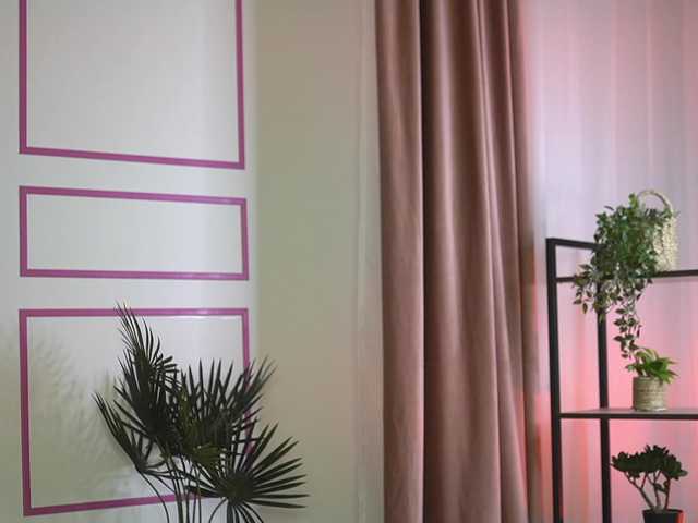 ellacandy live cam on BongaCams