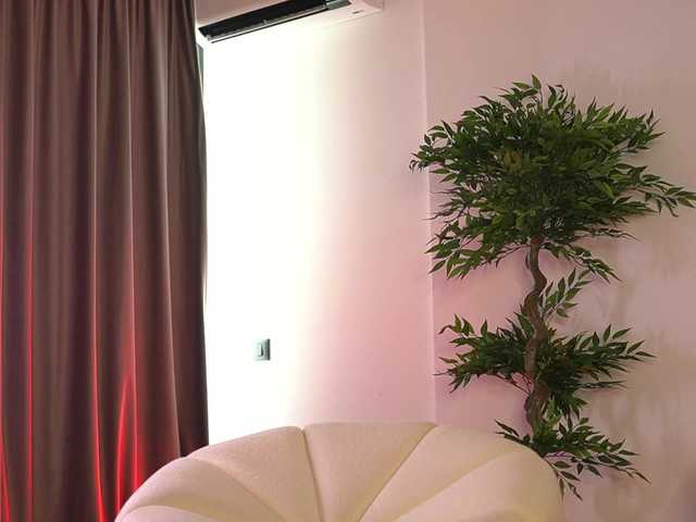 ellacandy live cam on BongaCams