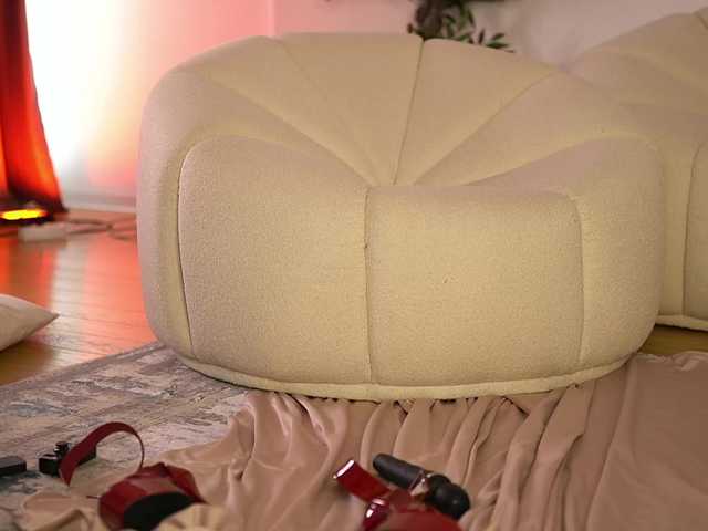 ellacandy live cam on BongaCams