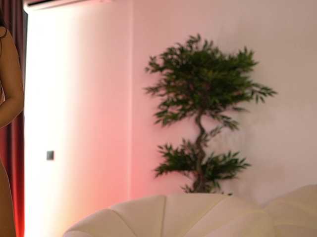 SashaPariss live webcam show