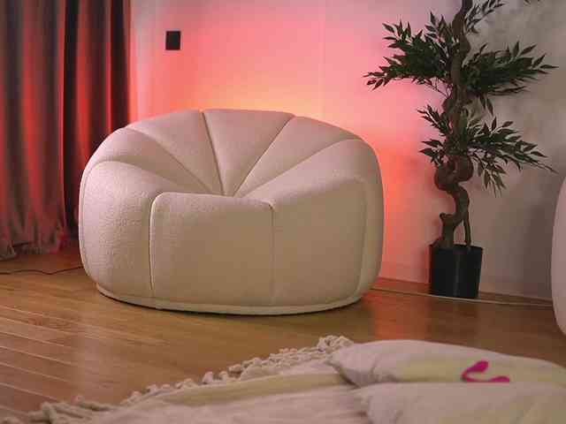 SashaPariss webcam