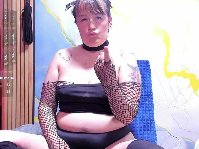 Amberr35 live webcam show