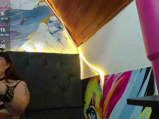 Amberr35 webcam