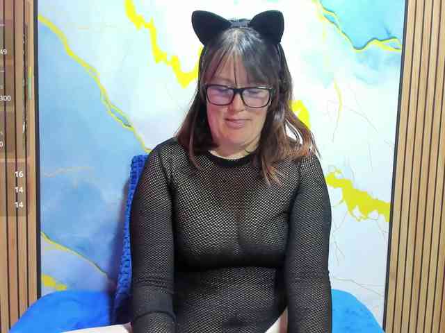 Amberr35 webcam
